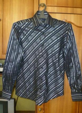 Ошатна чоловіча сорочка avva чорна з блискучими сріблястими смужками довгий рукав1 фото