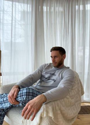 Чоловічий домашній комплект — двійка лонгслів і штани для сну та відпочинку — стильна піжама з тканини трикотаж із начосом5 фото