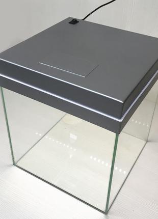 Кришка для квадратного акваріума 30х30 см із led освітленням у кольорі срібло2 фото