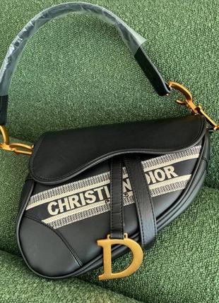 Жіноча сумка christian dior 23*21*9 чорна