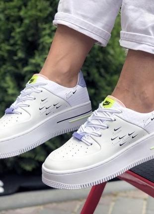 Кросівки жіночі nike air force