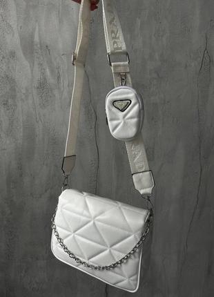 Жіноча сумка prada re-nylon padded shoulder white2 фото