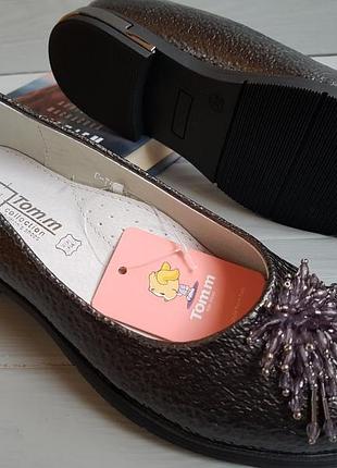 Срібні лакові туфлі для дівчинки з супінатором р. 32-37 2