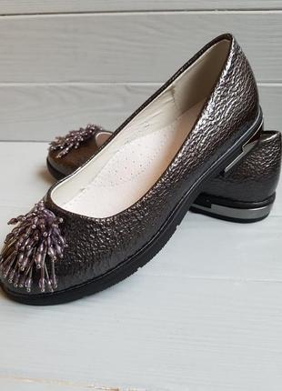 Серебряные лаковые туфли для девочки с супинатором р.32-371 фото