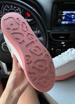 Alexander mcqueen white pink 🆕 жіночі кросівки маквин 🆕 білі з рожевим3 фото