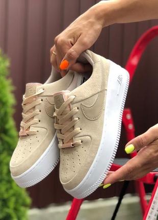 Нереальные женские кроссовки nike air force 1 shadow бежевые