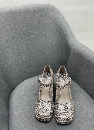 Леопардовые кожаные туфли мери с ремешком3 фото