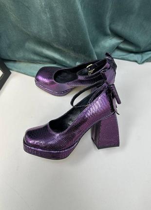 Фіолетові блисучі шкіряні туфлі з бантиком позаду колір на вибір4 фото