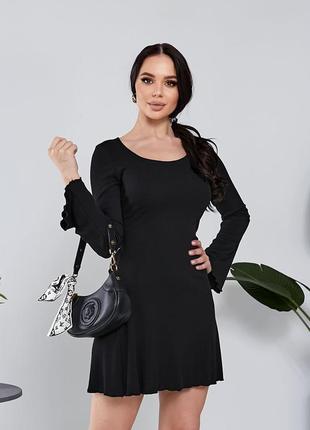 Легкое стильное платье с завязками по спинке цвета: шоколад, черный, масло, серый,7 фото