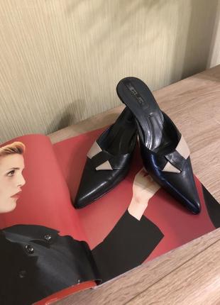 Елегантні шкіряні мюлі edge, ідеальний стан, р.37-38