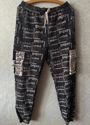 Спортивные штаны с накладными карманами от welcome to the,gurl gang