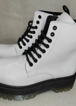 Stokton итальялия бренд ботинки сапоги сапожки белые6 фото