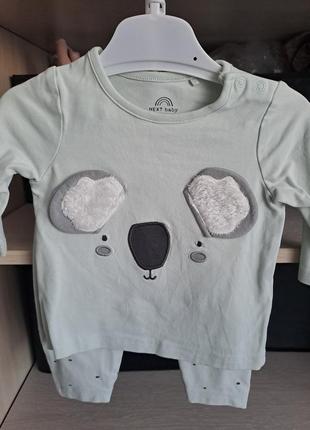 Костюм next 200 грн.