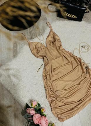 Nikka сукня з драпіруванням плаття золоте вечірнє міні святкова сукня сексу2 фото