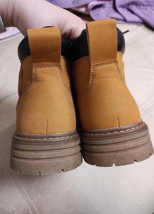Теплі, зимові черевики екокошкіра на хутрі6 фото