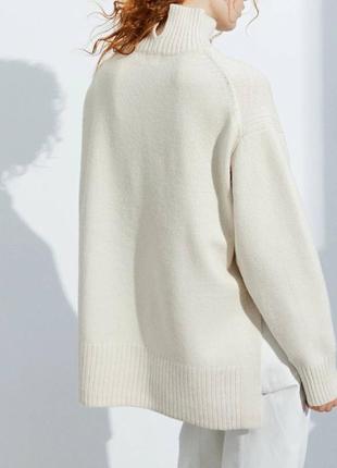Удлиненный молочный свитер h&m2 фото
