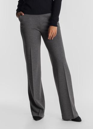 Жіночі сірі класичні штани брюки на кант f&f