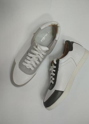 Кеди жіночі шкіряні,