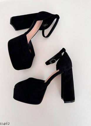 Распродажа черные невероятные туфли на очень высоком каблуке9 фото