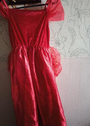 Плаття троянди