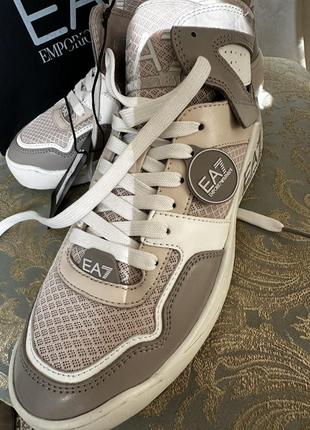 Кросівки gravierter armani