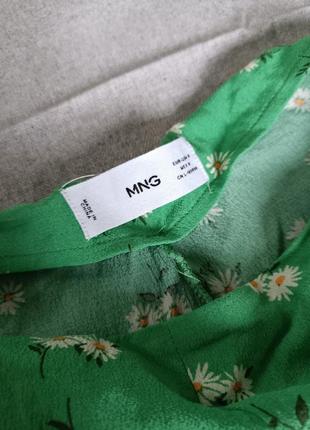 Зелена спідниця міді з принтом юбка в квіточки3 фото
