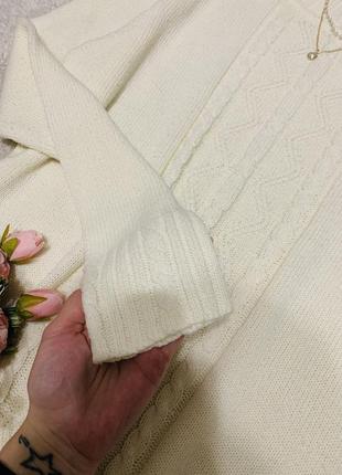 Вязаный свитер кофта белая длинная с рукавами в косичке2 фото