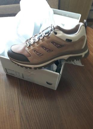Женские кроссовки tamaris 41р.