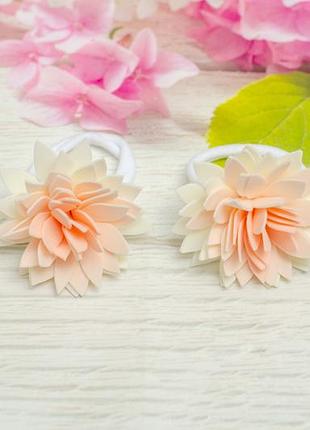 Ніжні квіточки на резинках