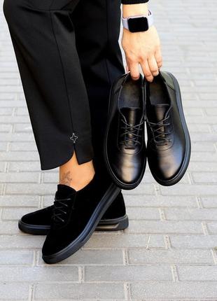Натуральные кожаные и замшевые черные кеды - спортивные мокасины на шнуровке6 фото