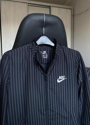 Куртка ветровка nike sportswear7 фото