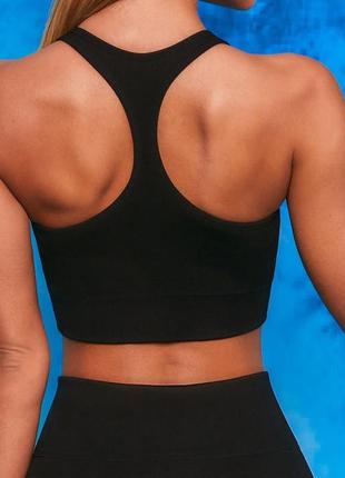 Топ спортивный женский на молнии черный3 фото