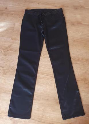 Классические атласные чёрные брюки клёш. штаны чёрные клеш|палаццо м4 фото