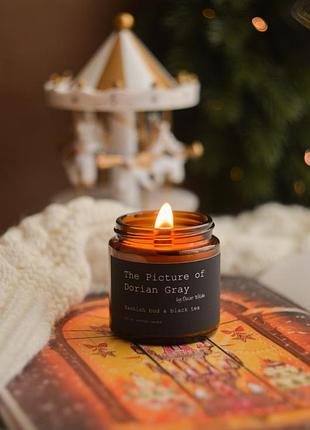 Соєва тематична свічка портрет доріана грея