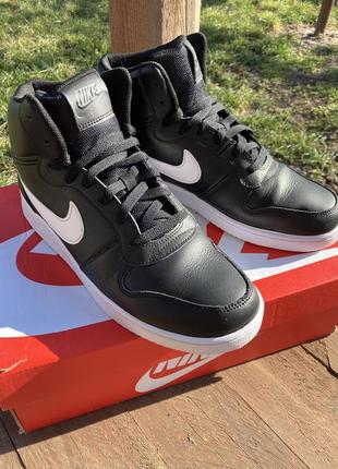 Nike ebernon mid