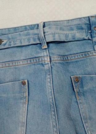 Светлые брендовые джинсы5 фото