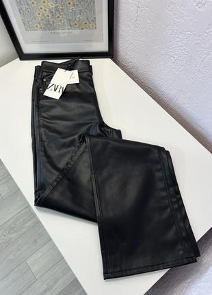 Кожаные брюки zara wide leg