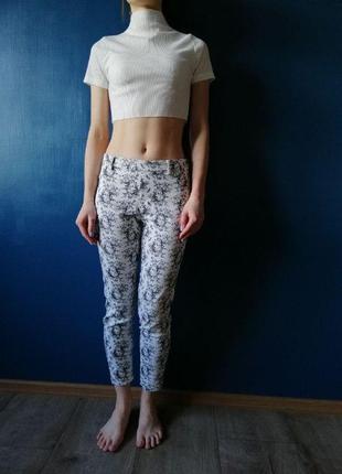 Натуральные хлопковые прямые брюки/брюки в орнамент h&m