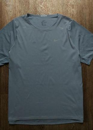 Сіра чоловіча спортивна футболка світшот худі оліїпійка nike pro combat розмір xl