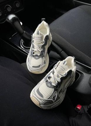 Крутезні кросівки з еко шкіри