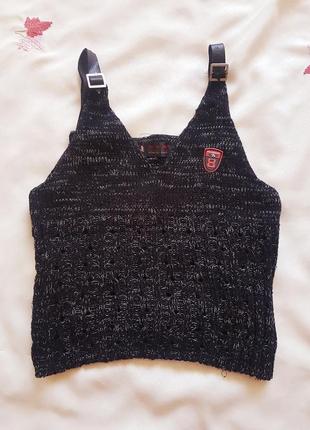 Топ на шлейках)