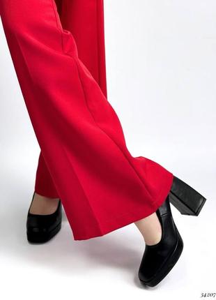 Туфли на устойчивом каблуке женские10 фото