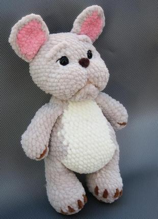 В'язана іграшка - французький бульдог з плюшевої пряжі4 фото