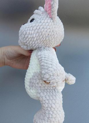 В'язана іграшка - французький бульдог з плюшевої пряжі6 фото