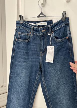 Темные, прямые джинсы, новая коллекция.3 фото