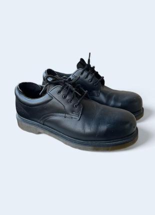 Dr.martens industrial 2216