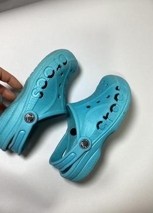 Продам crocs 6