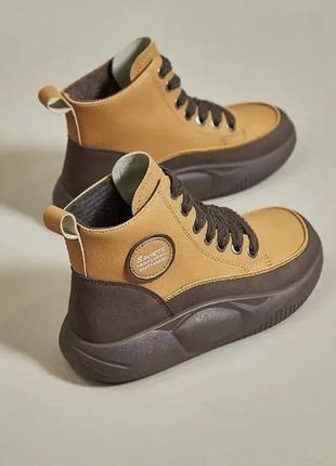 Ботинки демисезонные сапоги женские ботинки кроссовка2 фото