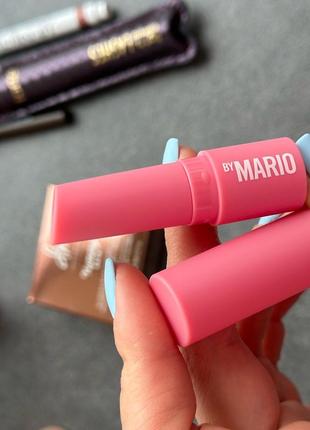 Зволожуючий глянсовий бальзам-сироватка для губ makeup by mario moistureglow plumping lip serum (pink glow) 1 g1 фото