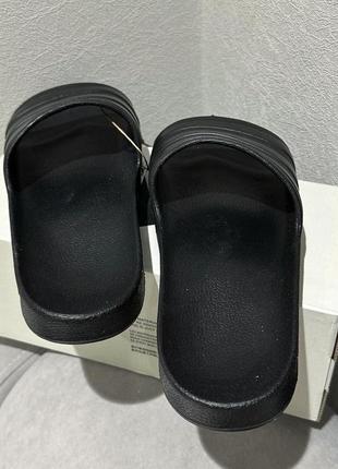 Тапки adidas adilette aqua оригинал сланцы шлепанцы новые черные4 фото